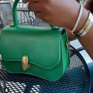 Women’s green stylish purse